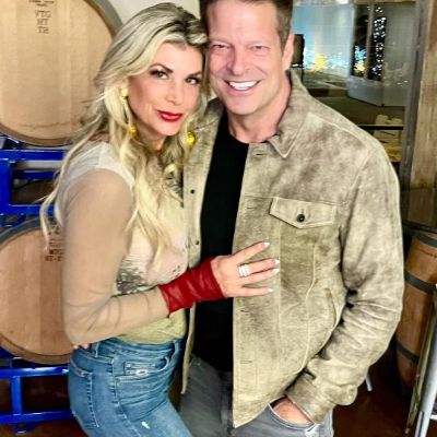 Alexis Bellino is dating John Janssen.